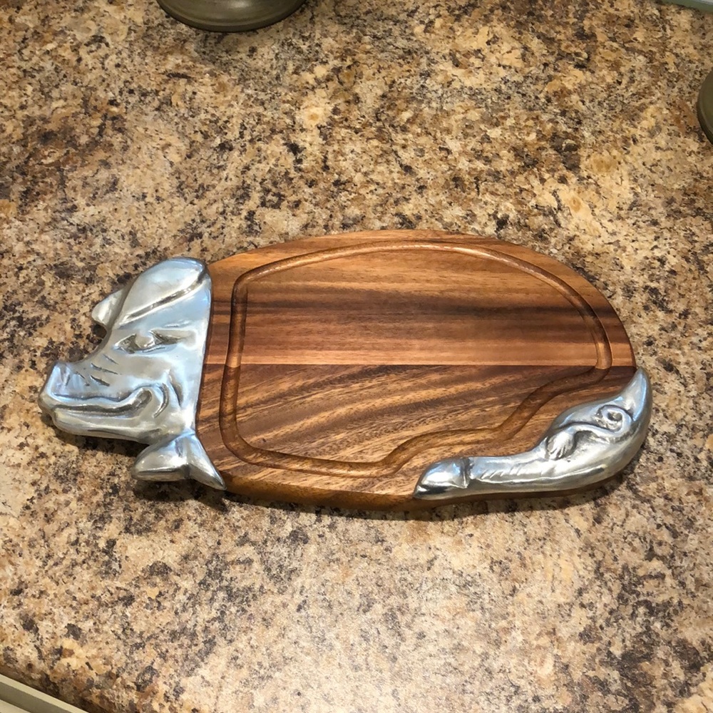 Wooden pig tray